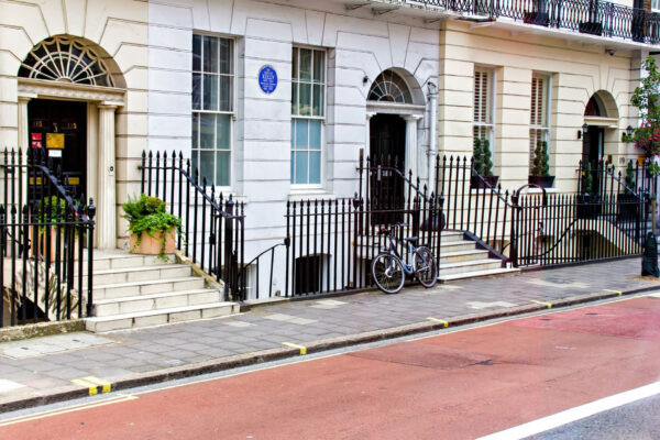 2 Bedrooms, Bungalow